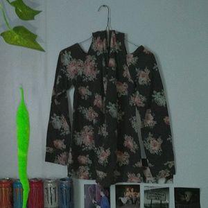 charlotte russe floral shirt